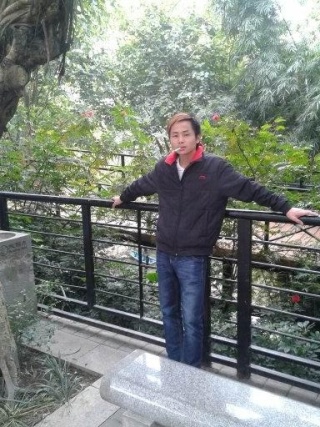陈虎照片
