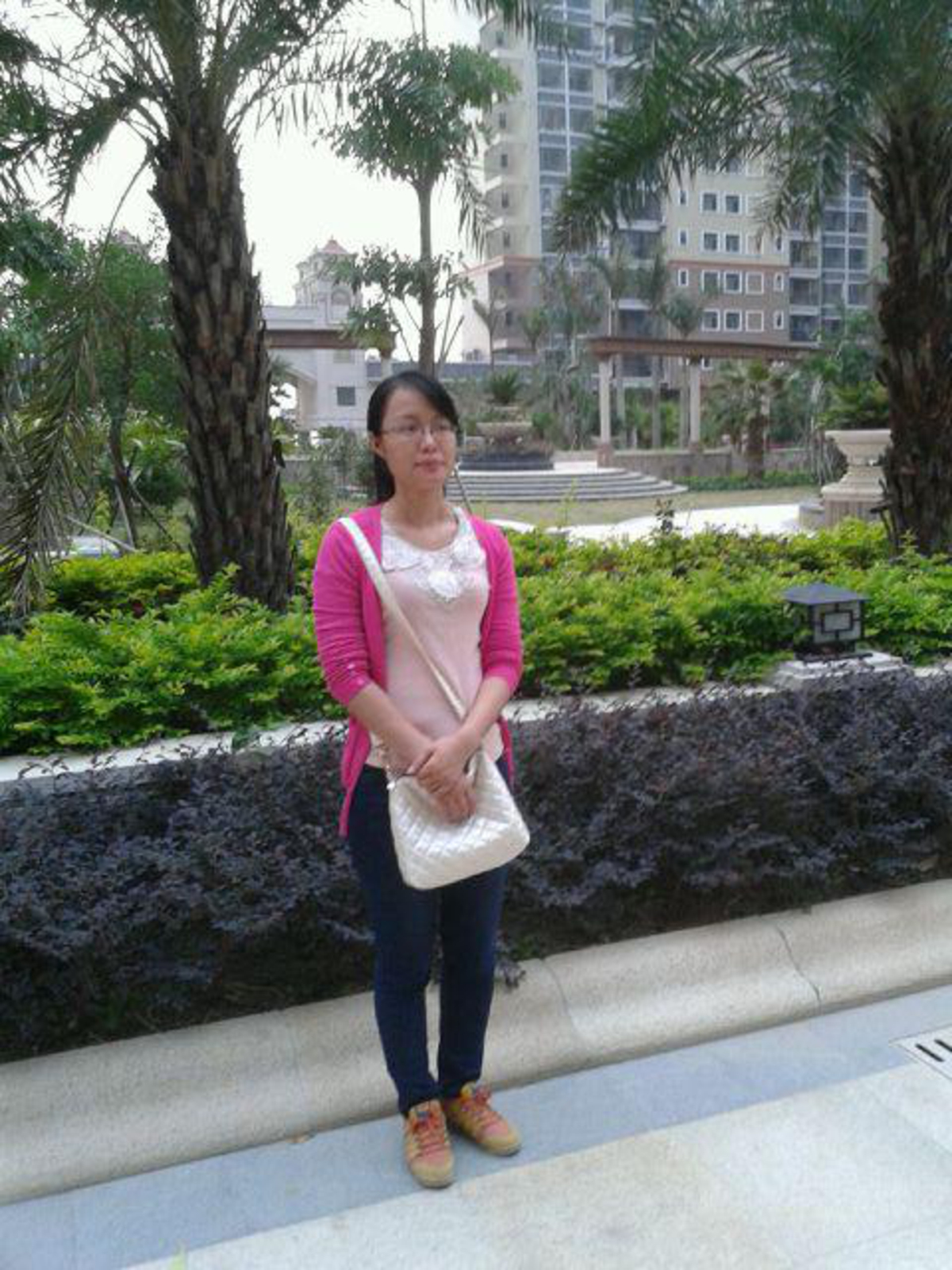 35岁离异女征婚照片(id:73550991)_广东汕头征婚交友