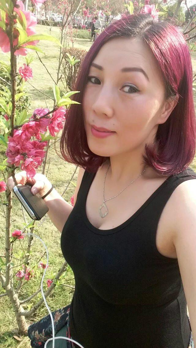 42岁离异女征婚照片(id:90892731)_广西百色征婚交友