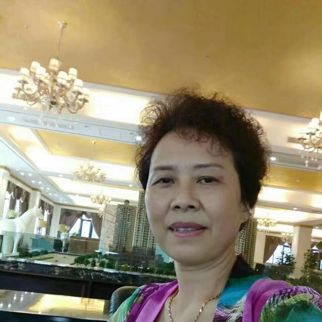 老板娘照片