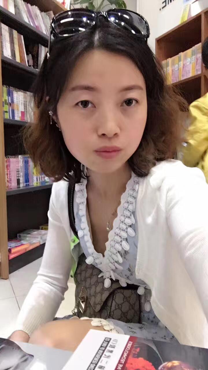 32岁未婚女征婚照片(id:105035811)_云南昆明征婚交友