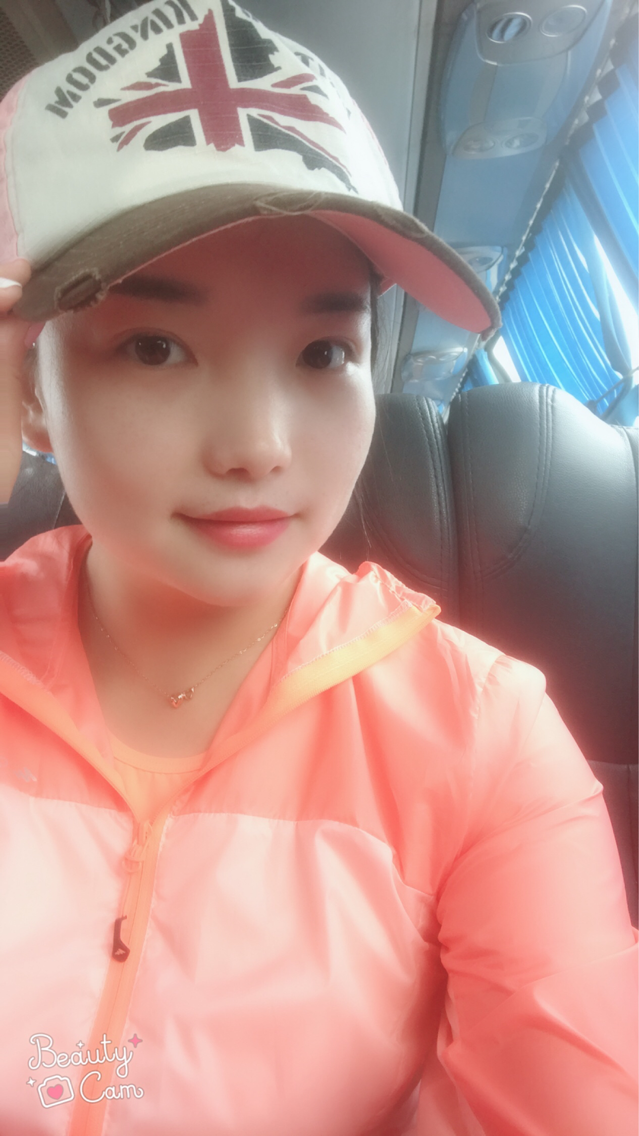 微微胖女神照片
