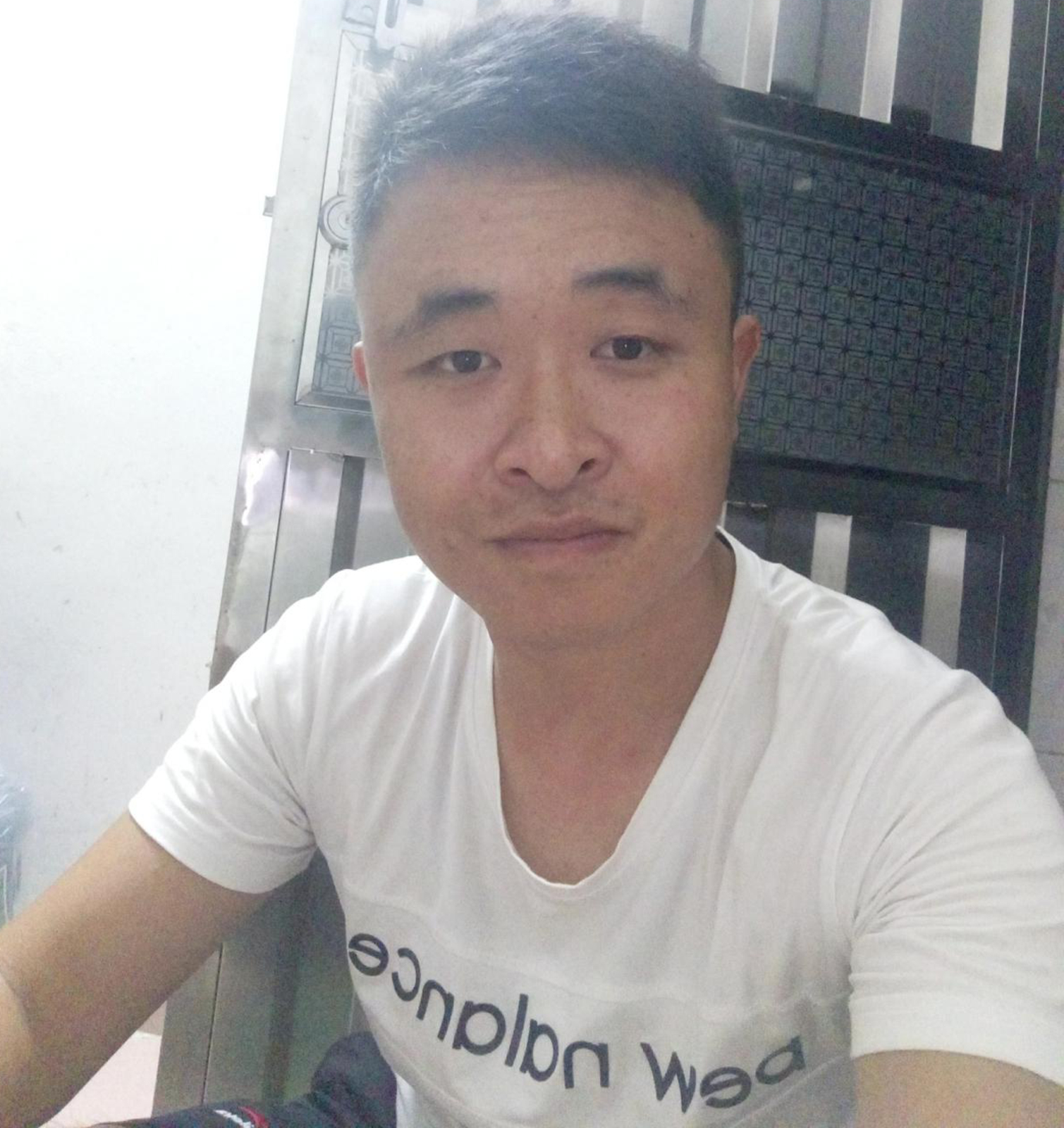 27岁未婚男征婚照片(id:107596155)_陕西西安征婚交友