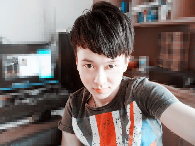 强装成熟的幼稚