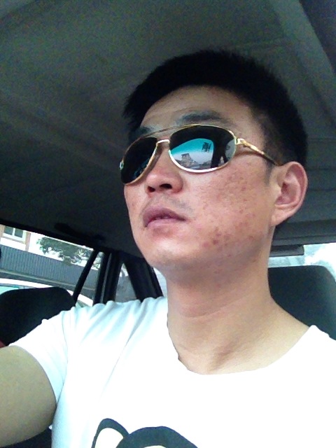 阳刚男人资料照片_江苏苏州征婚交友_珍爱网