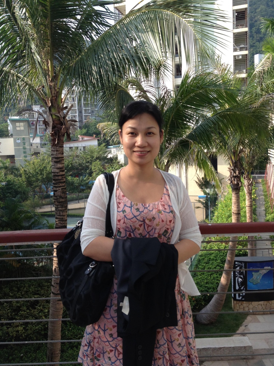 44岁离异女征婚照片(id:49885011)_广东深圳征婚交友_珍爱网