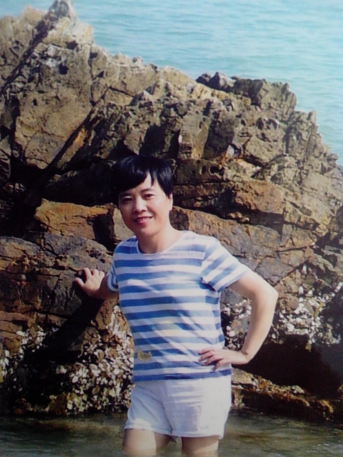 58岁未婚女征婚照片(id:57973941)_湖南株洲征婚交友_珍爱网