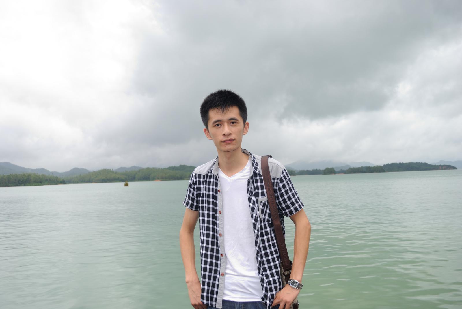 27岁未婚男征婚照片(id:58566801)_广东惠州征婚交友_珍爱网