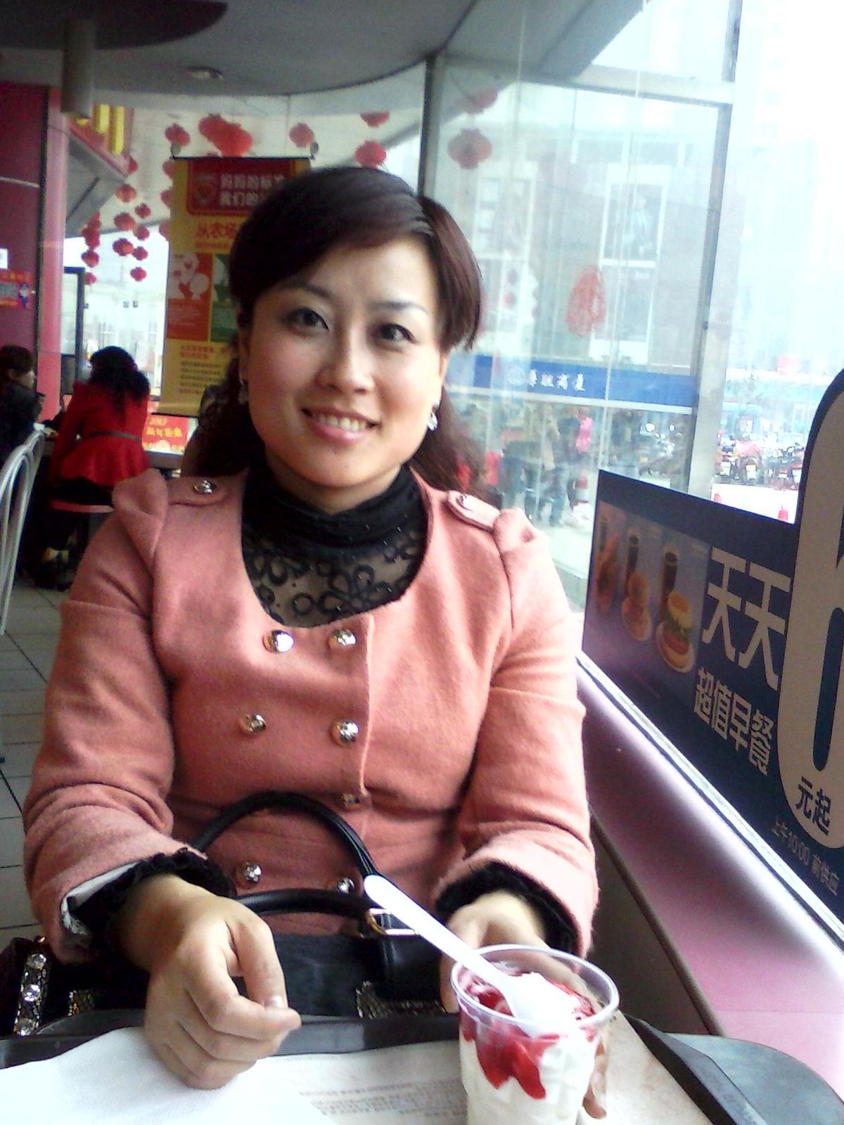 35岁离异女征婚照片(id:66140913)_安徽淮南征婚交友_珍爱网