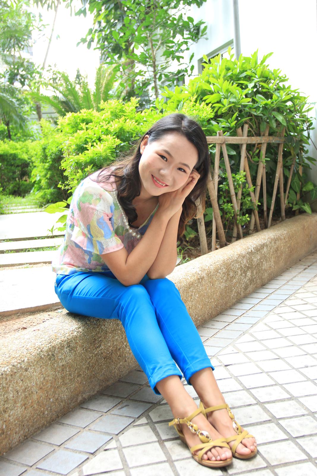 31岁未婚女征婚照片(id:70572357)_广东深圳征婚交友_珍爱网