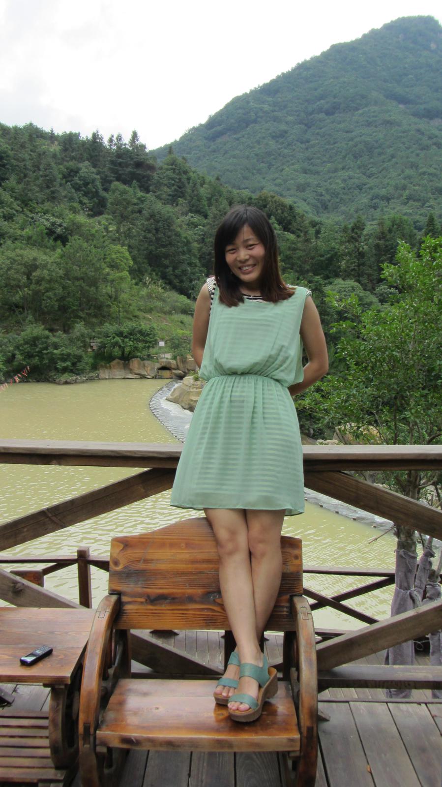 35岁离异女征婚照片(id:73619379)_广东深圳征婚交友_珍爱网