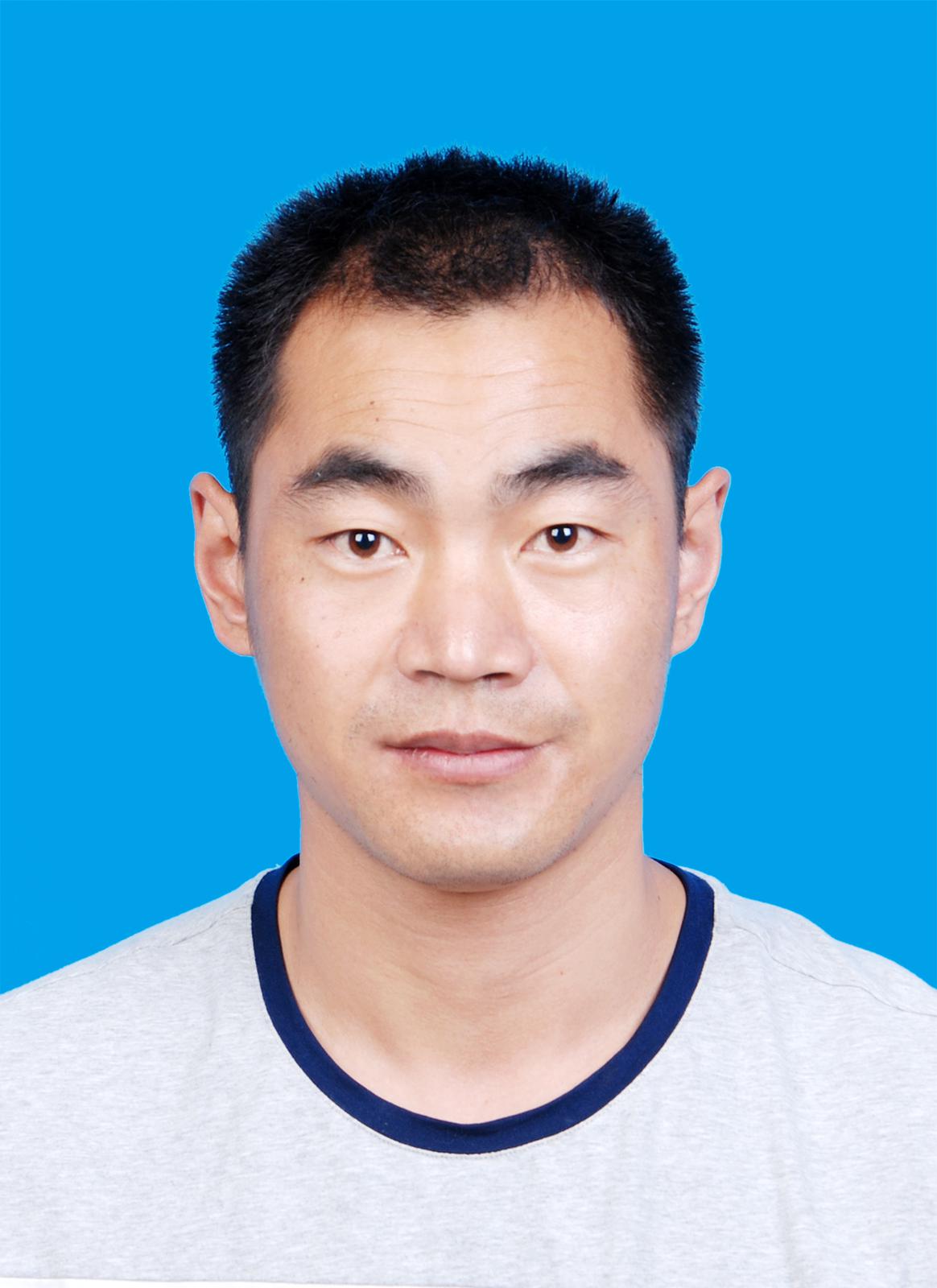 32岁未婚男征婚照片(id:74683959)_内蒙古赤峰征婚交友_珍爱网