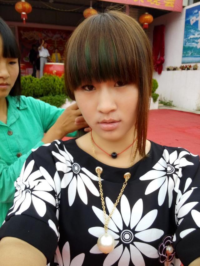 25岁未婚女征婚照片(id:75615651)_云南昆明征婚交友_珍爱网