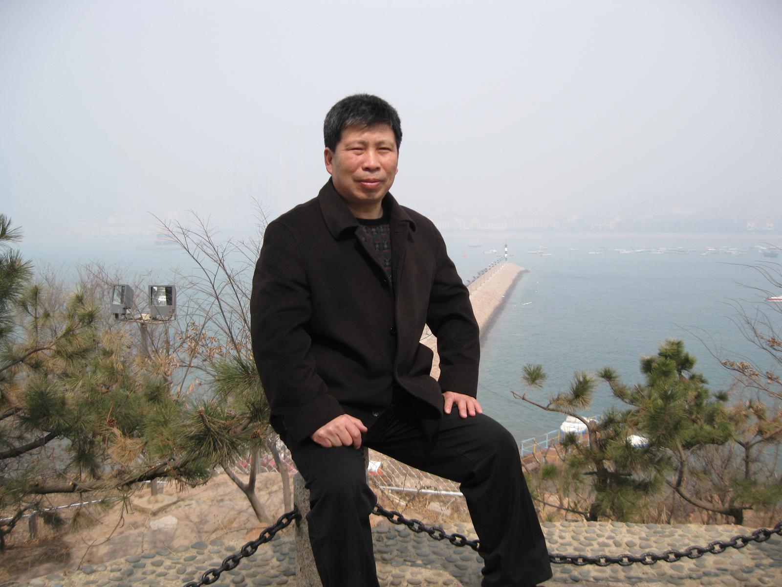 62岁离异男征婚照片(id:79724139)_山东青岛征婚交友_珍爱网