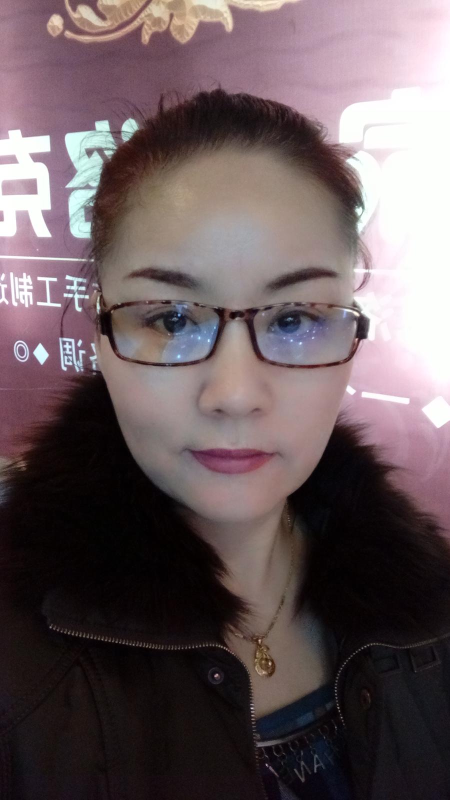 44岁离异女征婚照片(id:85355967)_新疆乌鲁木齐征婚交友_珍爱网