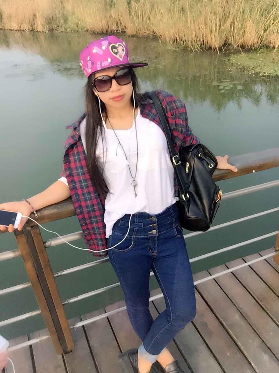 30岁未婚女征婚照片(id:86402463)_广西南宁征婚交友_珍爱网