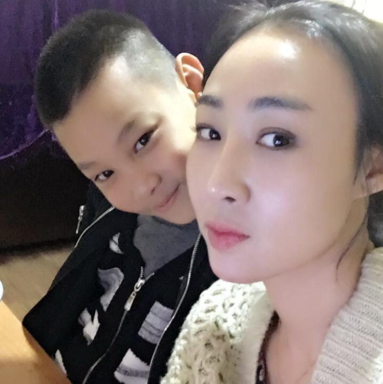 37岁离异女征婚照片(id:88211697)_山西临汾征婚交友_珍爱网