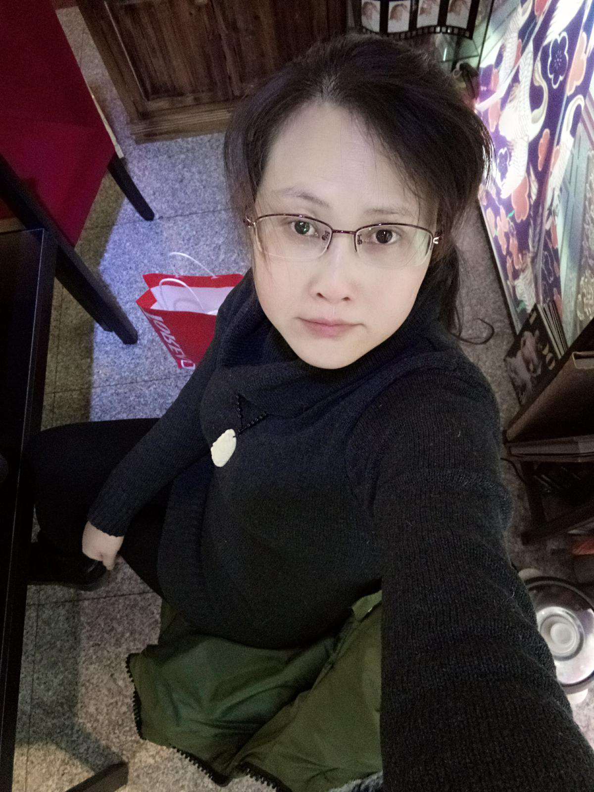 44岁离异女征婚照片(id:90504081)_上海征婚交友_珍爱网