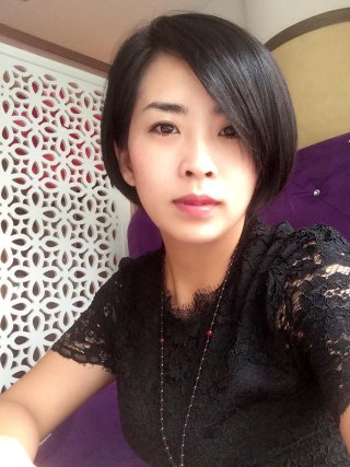 18岁离异女征婚照片(id:93952659)