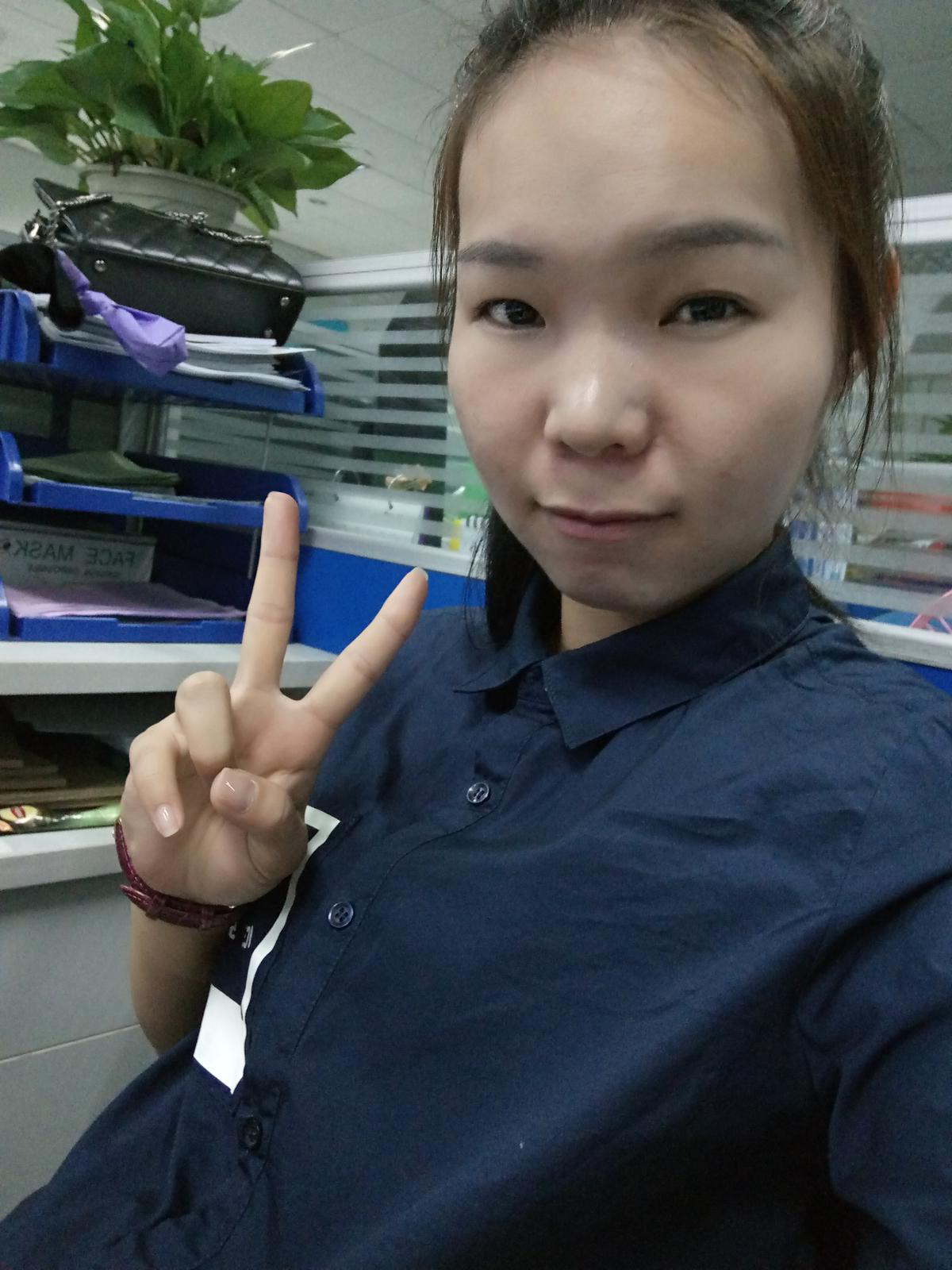 28岁离异女征婚照片(id:94199607)_广东深圳征婚交友_珍爱网