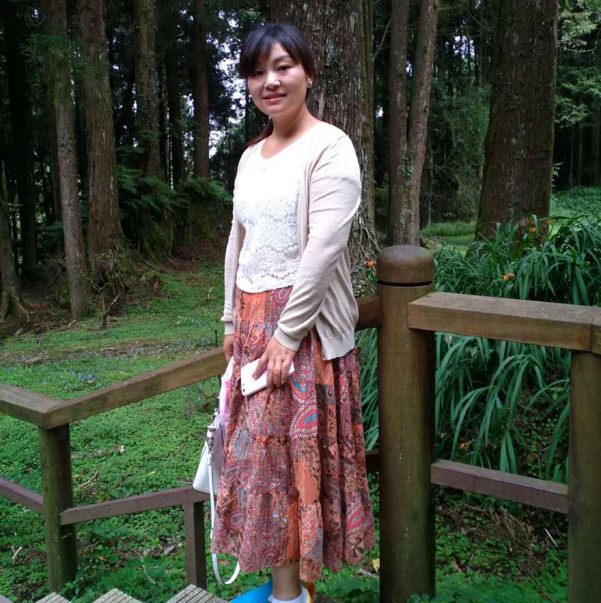 40岁离异女征婚照片(id:97313205)_上海征婚交友_珍爱网