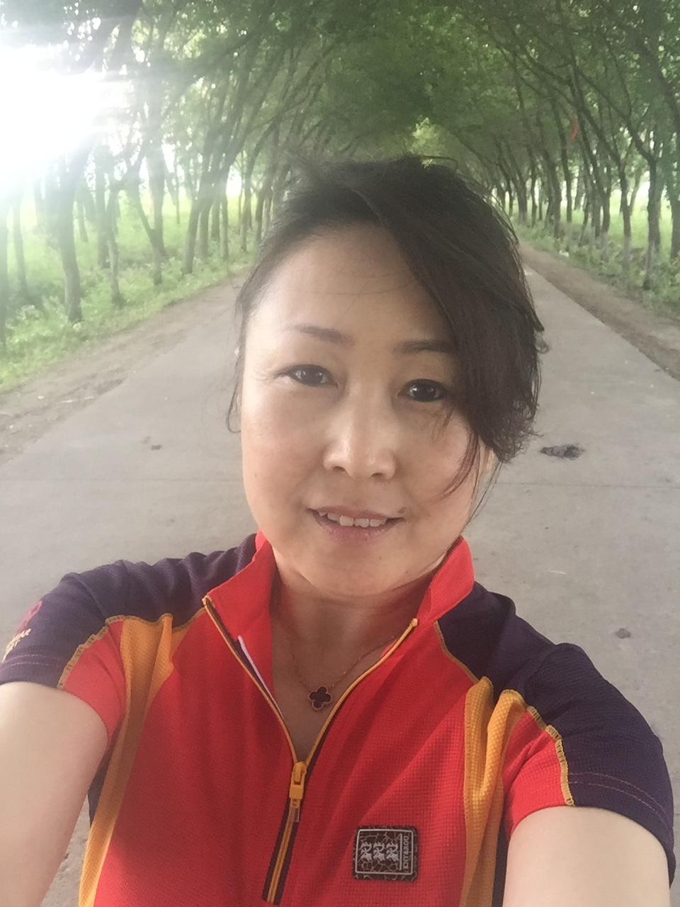 47岁离异女征婚照片(id:100127109)_天津征婚交友_珍爱网