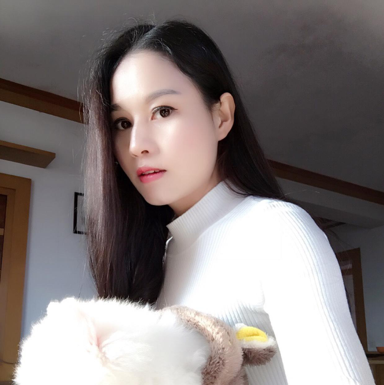 此女子组资料照片_重庆征婚交友_珍爱网