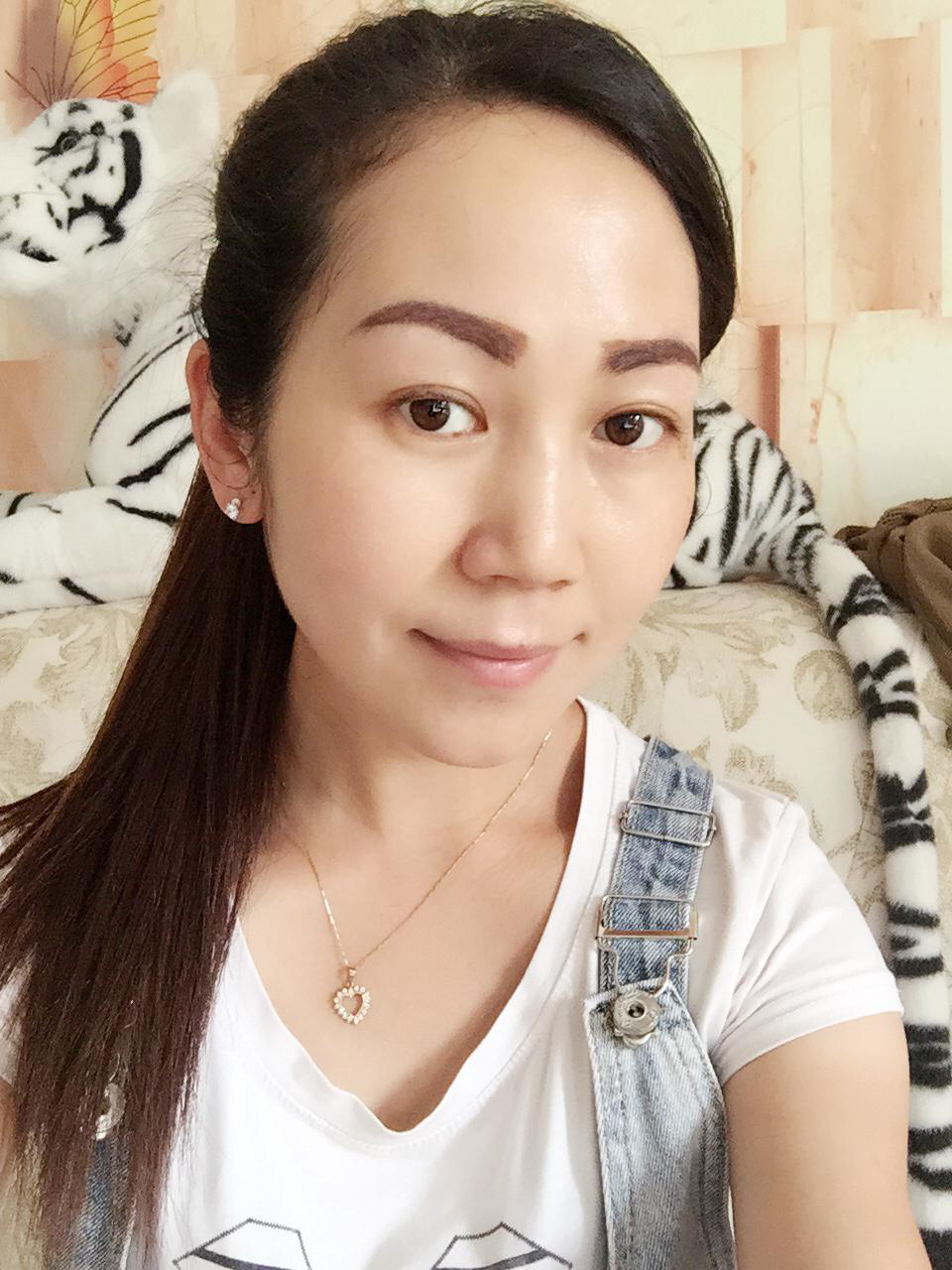 37岁未婚女征婚照片(id:100732143)_重庆征婚交友_珍爱网
