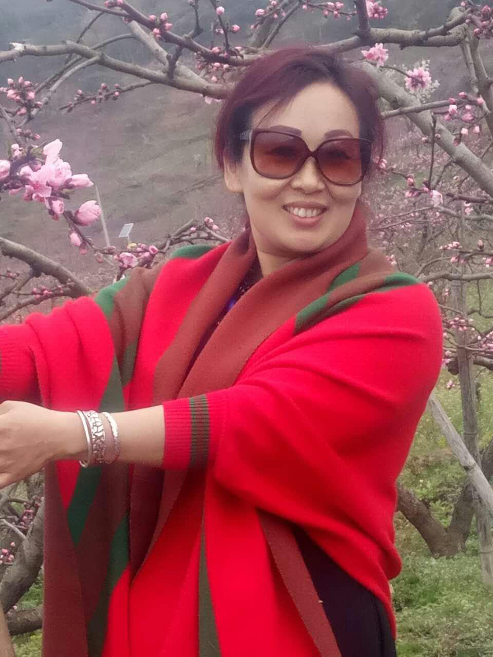 48岁离异女征婚照片(id:104324409)_四川成都征婚交友_珍爱网