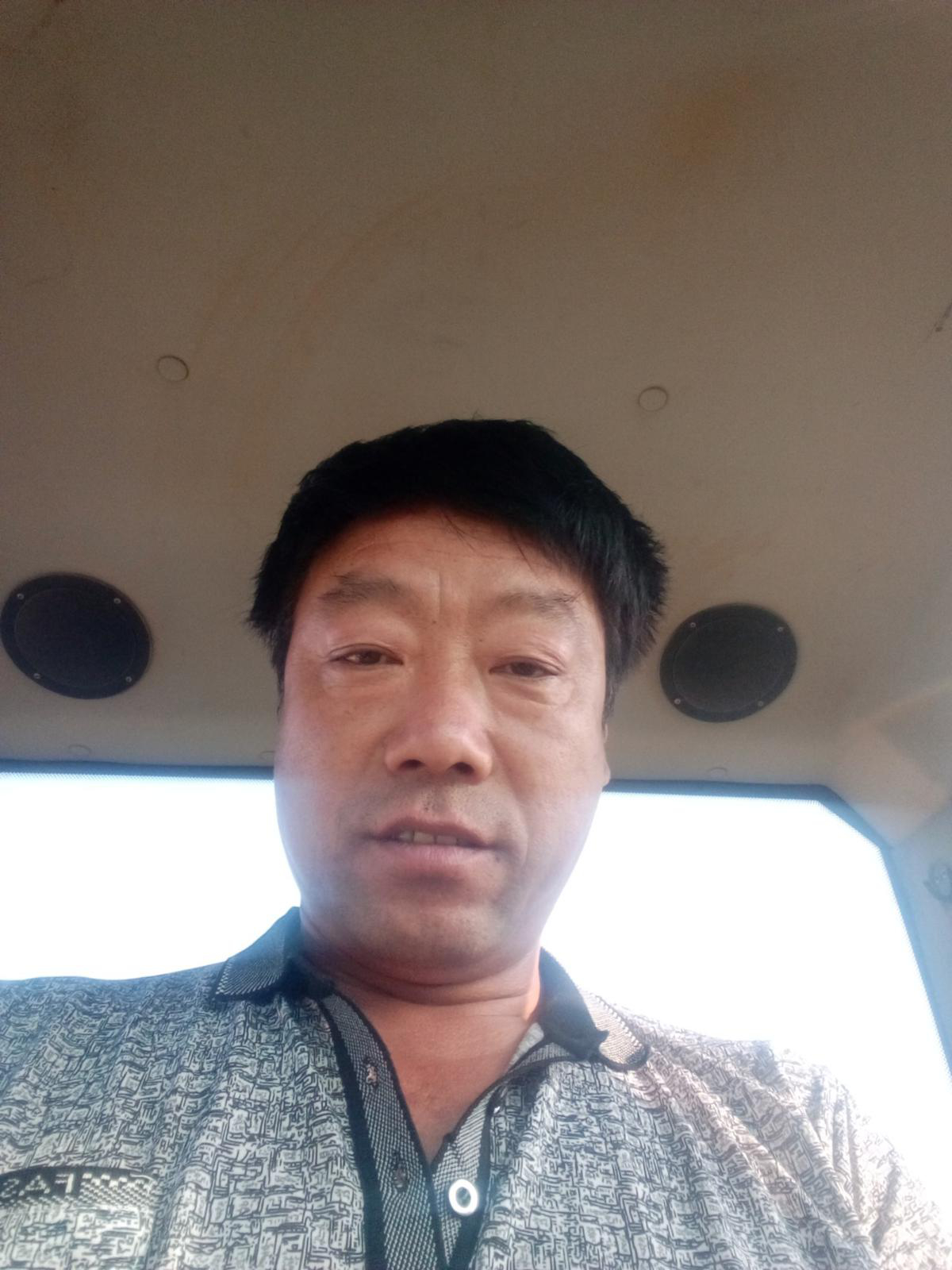 52岁离异男征婚照片(id:104545581)_山东潍坊征婚交友_珍爱网