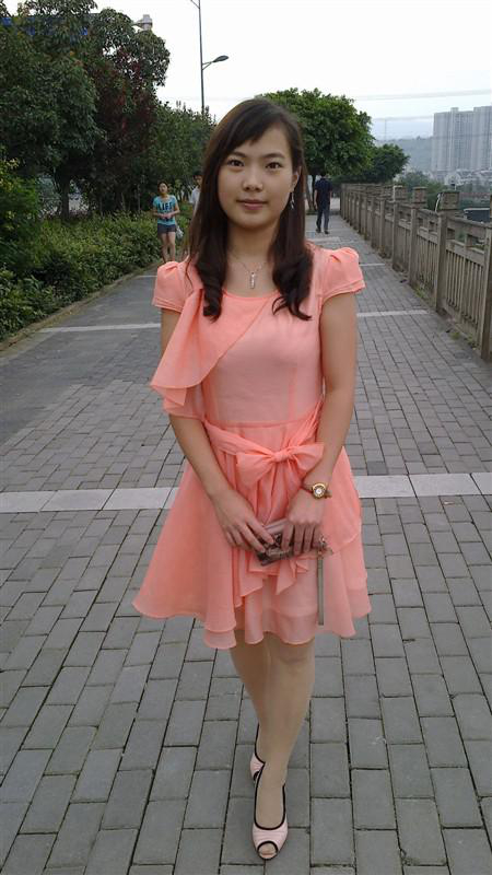 28岁未婚女征婚照片(id:106552695)_重庆征婚交友_珍爱网