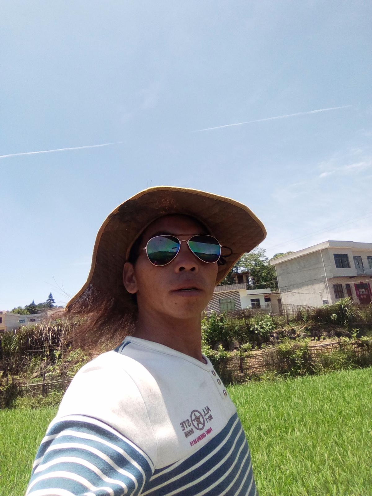 36岁离异男征婚照片(id:106936179)_贵州黔南布依族苗族自治州征婚