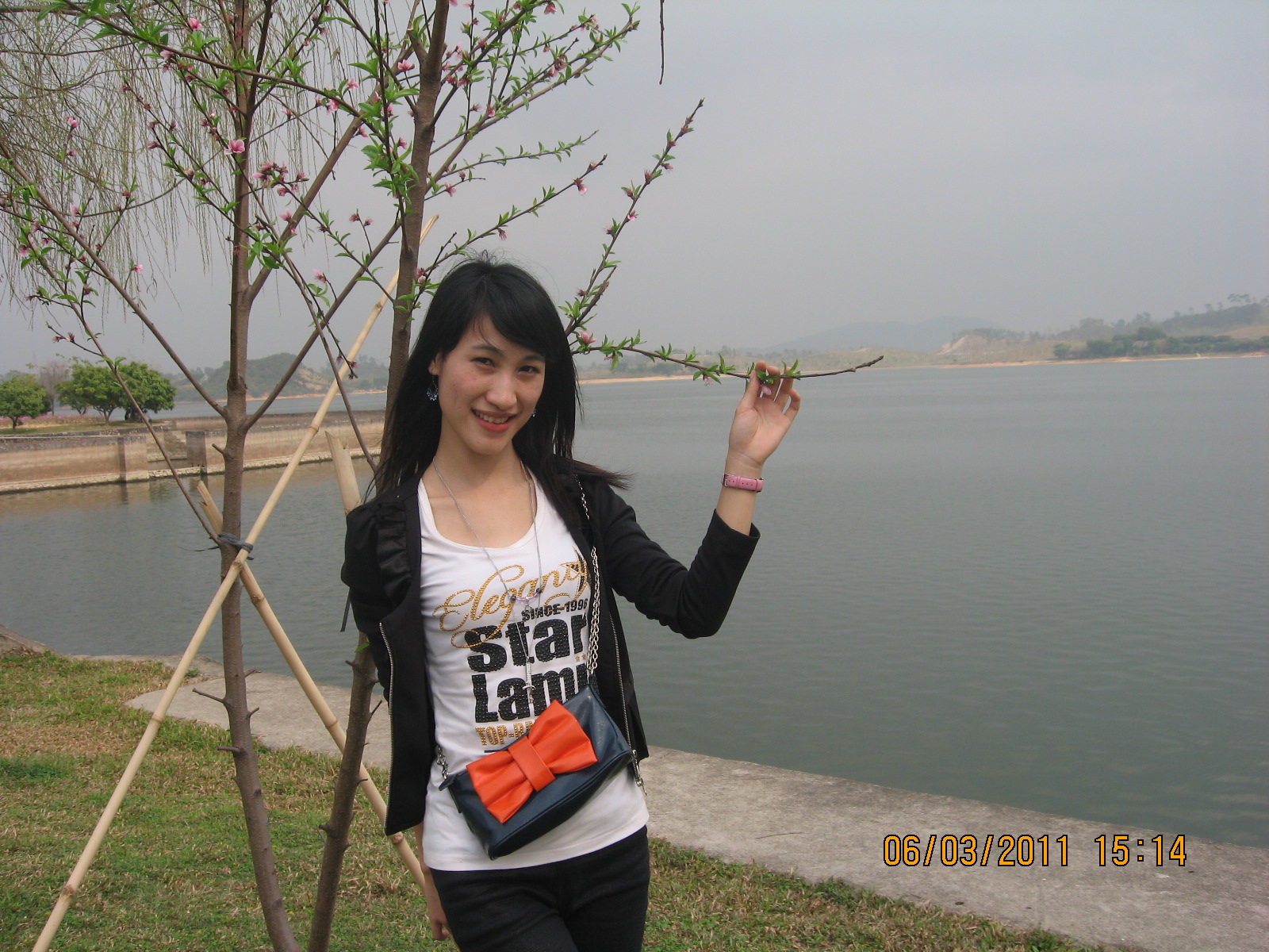 不悔～资料照片_广东湛江征婚交友_珍爱网